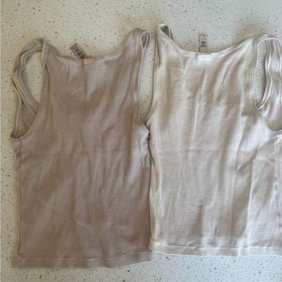 Bundle 2 Cotton Rib Tanks - Picture 2 of 4